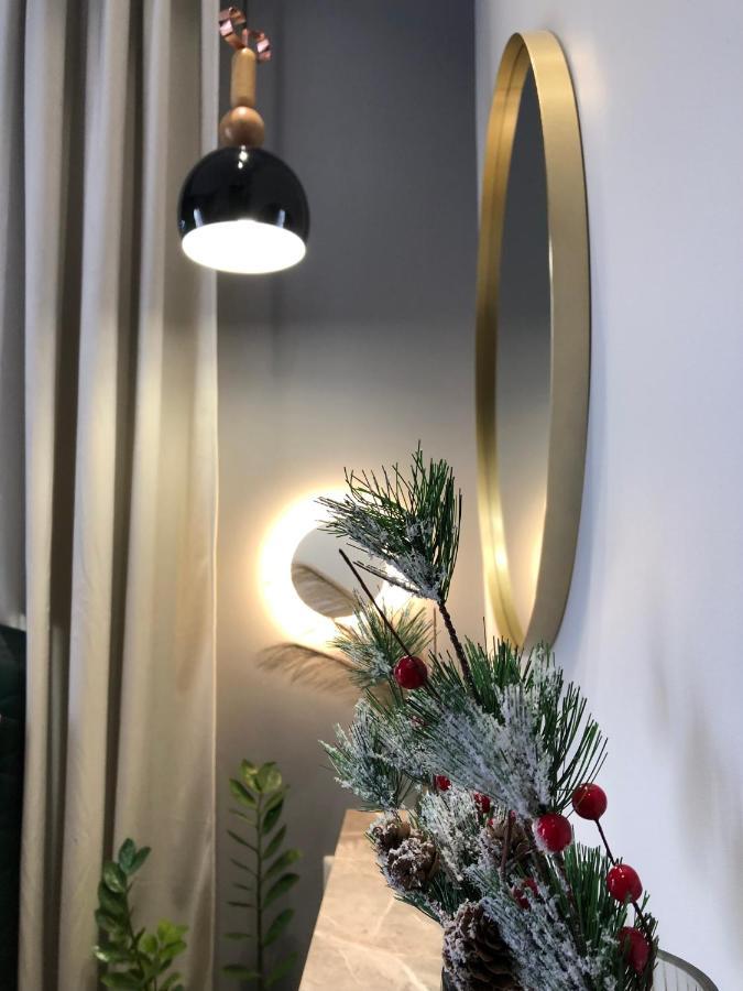 Urban Stay Tirana Deluxe Buitenkant foto