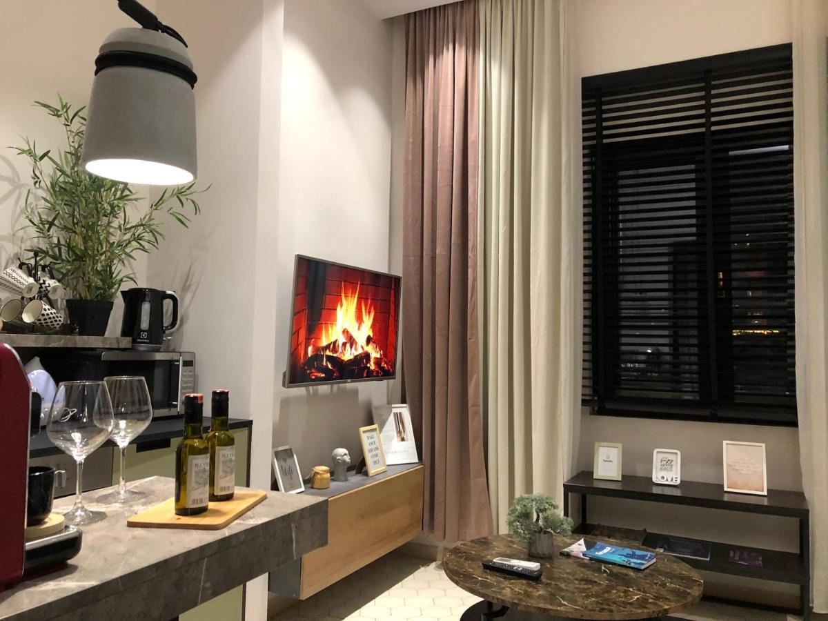 Urban Stay Tirana Deluxe Buitenkant foto